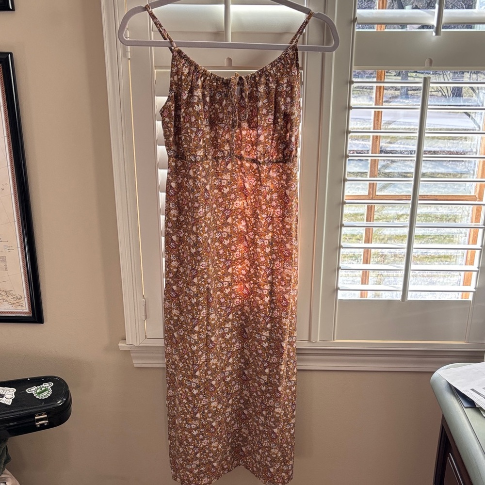 Old navy floral strappy dress